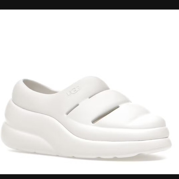 UGG Sport Yeah Clog - Picture 2 of 3